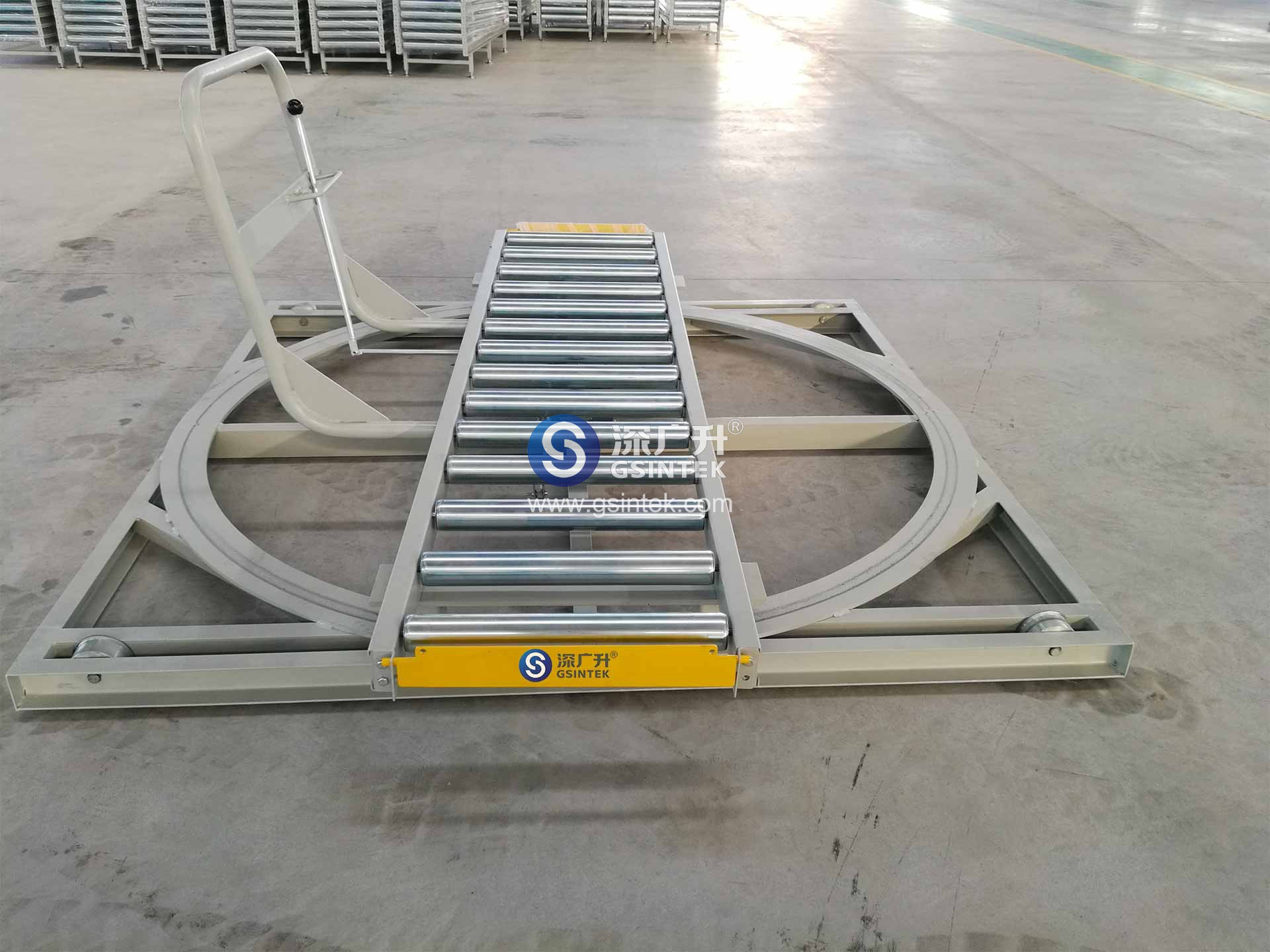 轨道转盘车